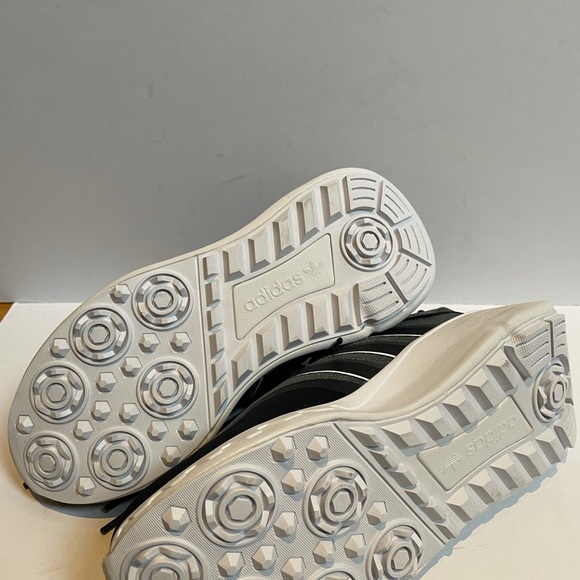 New Adidas Choigo Sneakers Size 6 - Picture 5 of 6